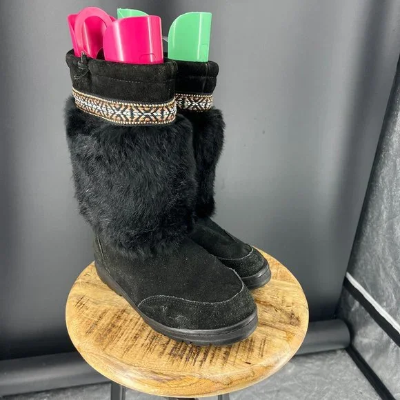 Minnetonka rabbit deals fur boots